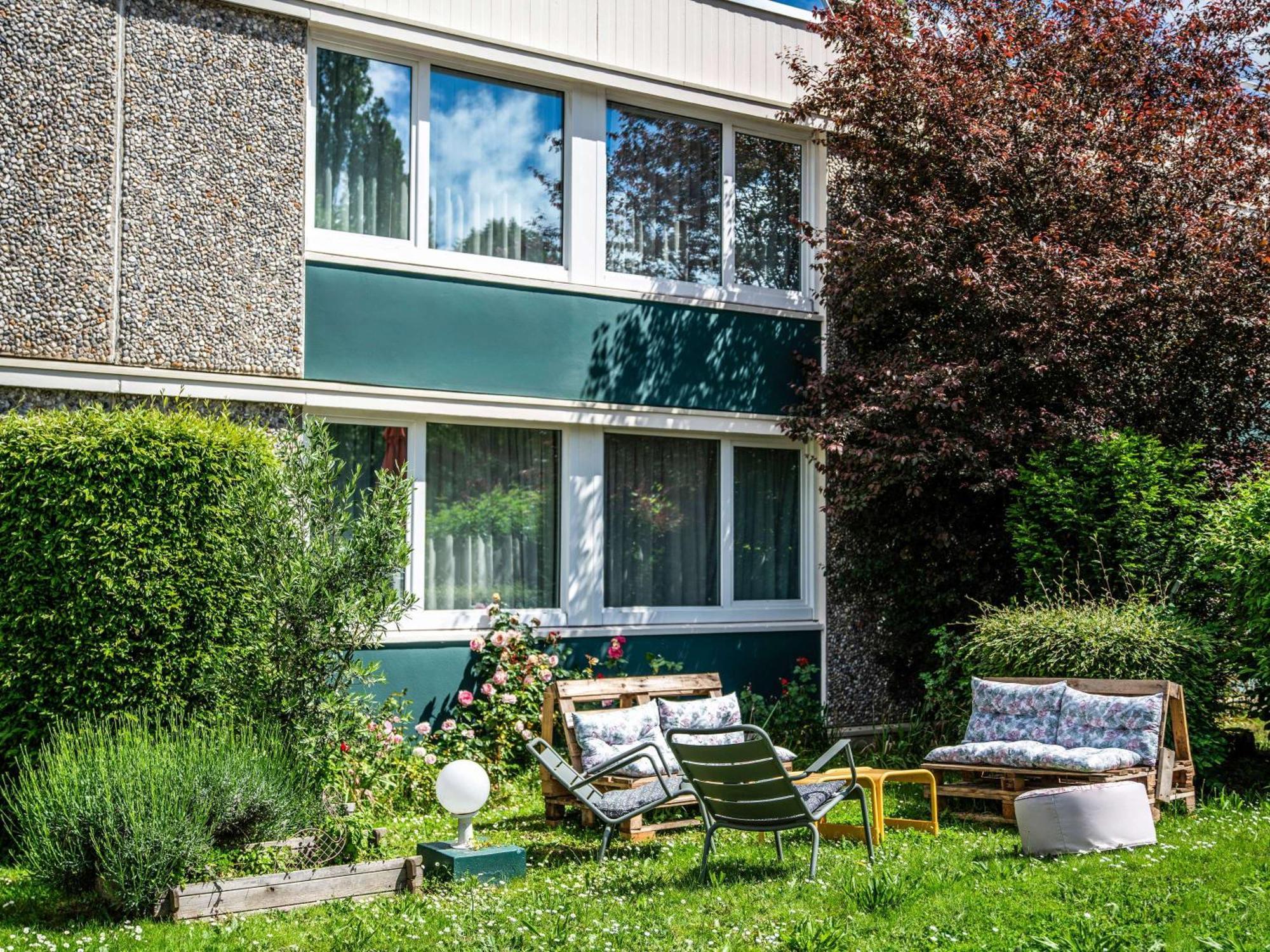 Hotel Novotel Evry Courcouronnes Exterior foto
